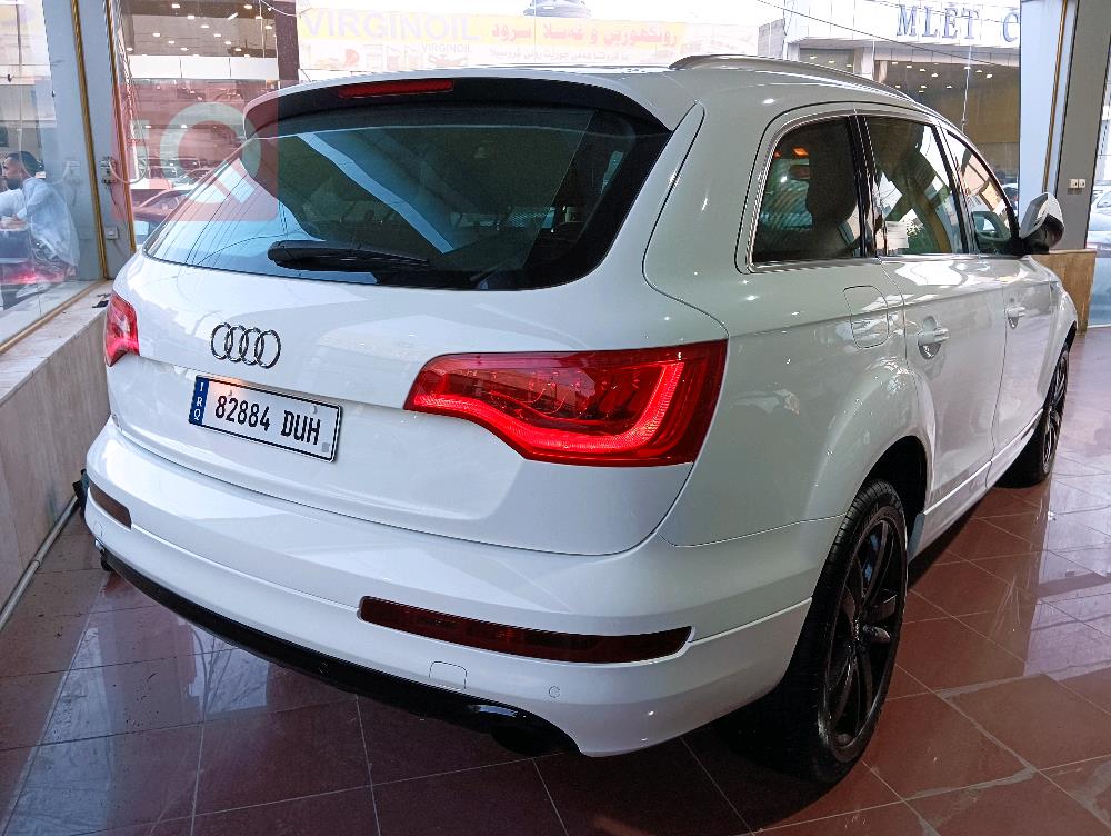 اودي Q7